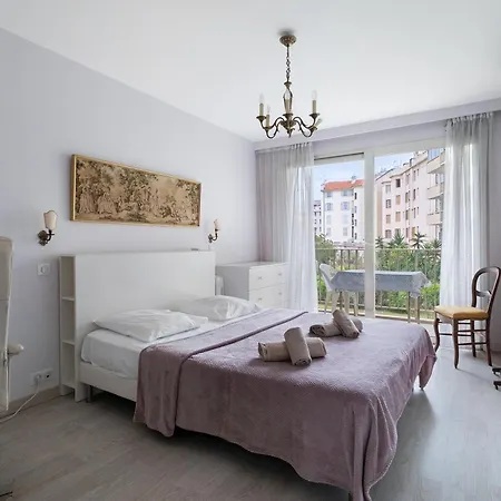 Appartement Juan Les Pins Centre Le France 3 P