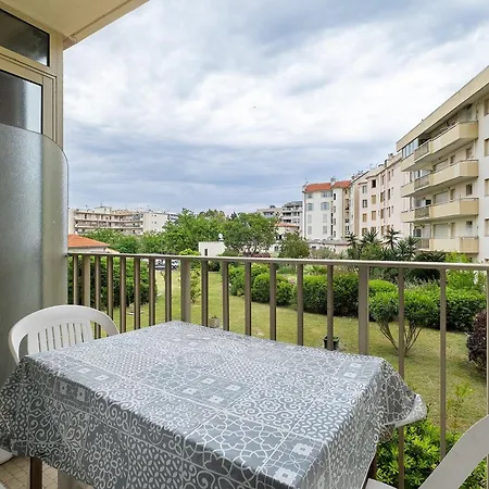 Appartement Juan Les Pins Centre Le France 3 P *